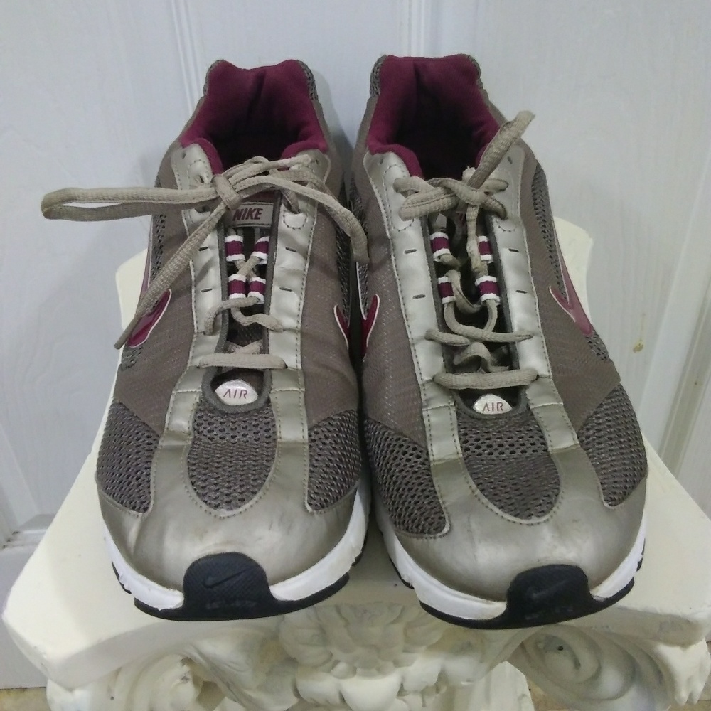 Nike Air Running Shoe 🏃 09